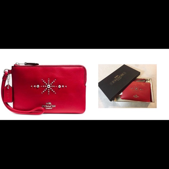 SALE!!! NWT Coach RARE western rivets wristlet PRICE FIRM- HOST PICK - Picture 4 of 5